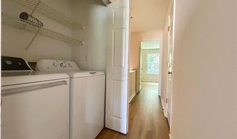 275 Devonshire Dr, Alpharetta, GA 30022