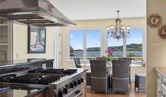 38 Pierce Ave, Jamestown, RI 02835