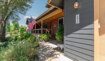 1070 Suzanne Dr, Angels Camp, CA 95222