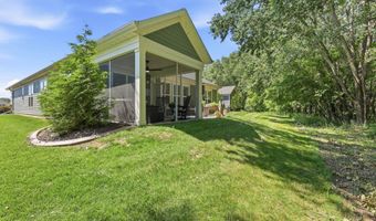 2404 E Baldeagle Dr, Appleton, WI 54913