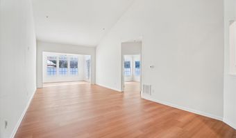 16702 TORTOLA Dr, Accokeek, MD 20607