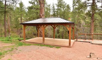 9017 Pine Ave, Beulah, CO 81023