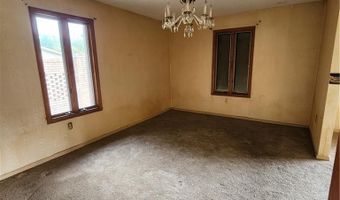 1721 Arcadian St, Savannah, GA 31405