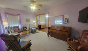 1105 14th St, Auburn, NE 68305