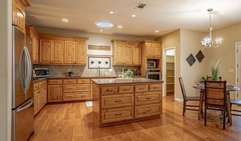 472 Lindsay Ln, Ashland, OR 97520
