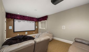 475 W 26th St, Upland, CA 91784