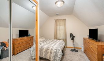 535 Hayes Ave, Alma, MI 48801