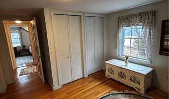 38 Houghton St, Barrington, RI 02806