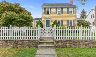 34 Burnett St, Johnston, RI 02919