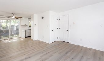 22 Frenier Ave 9, Attleboro, MA 02703
