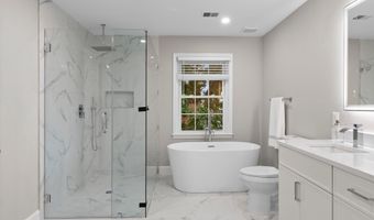 5190 BEDLINGTON Ter, Alexandria, VA 22304