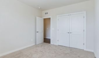 43801 MIDDLEWAY Ter, Ashburn, VA 20147