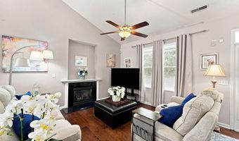 3992 Trade Royal Crossing Dr, Columbus, OH 43230