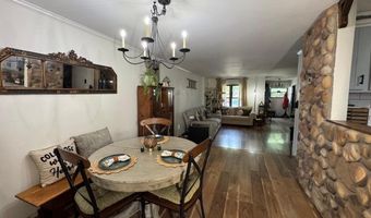 3412 COLONIAL Ct, Allentown, PA 18104