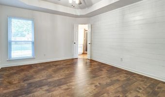 208 James St, Aledo, TX 76008