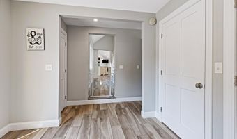 129 Loon Call Dr, Belgrade, ME 04917