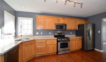 665 E Village Green Blvd, Adams Twp., PA 16046