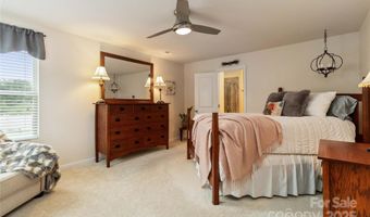 4626 Gibbons Link Rd, Charlotte, NC 28269