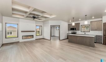 2405 E Tinley St, Brandon, SD 57005