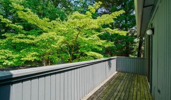 203 W GLENDALE Ave, Alexandria, VA 22301