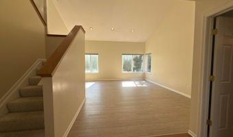 1929 Harley Dr, Ann Arbor, MI 48103