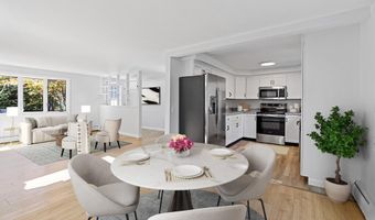 472 Dunn Rd, Belgrade, ME 04917