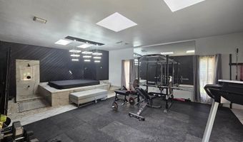 1313 Doepp Dr, Carlsbad, NM 88220