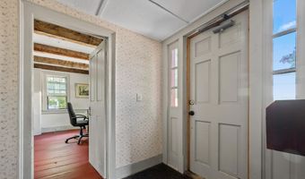 7 Goodrich Falls Rd, Bartlett, NH 03838