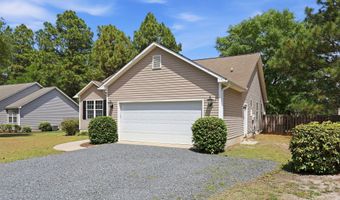145 Pecan Ln, Aberdeen, NC 28315