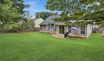 3749 Clear Lake Way NW, Acworth, GA 30101