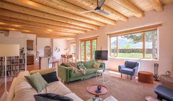 9 Desiderio, Arroyo Seco, NM 87514