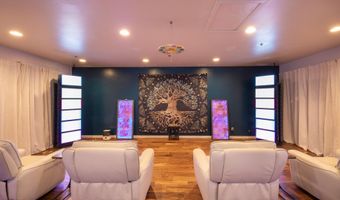 711 E Valley Rd 202A, Basalt, CO 81621