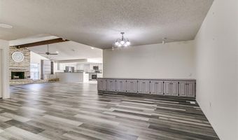 3104 N Pinecrest Dr, Bethany, OK 73008