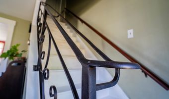 1 Bartlett St, Allenstown, NH 03275