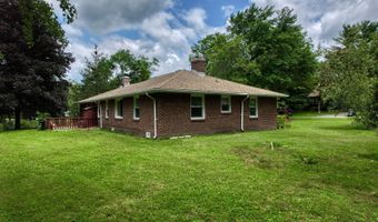 13 Birk St, Acra, NY 12405