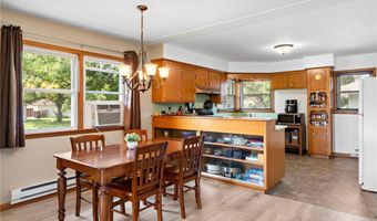 1704 7th Ave, Anoka, MN 55303