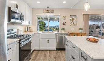2092 Golden Circle Dr, Escondido, CA 92026