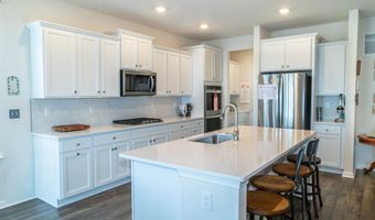 200 Doral Ct, Egg Harbor Twp., NJ 08234