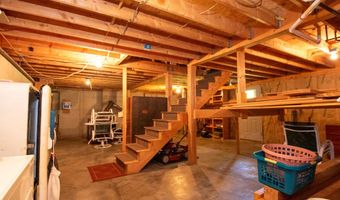 131 Gales Rd, Abbot, ME 04406