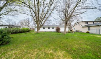 401 Michele Ave, Crown Point, IN 46307