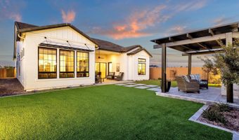 1151 E PEACH TREE Dr, Chandler, AZ 85249