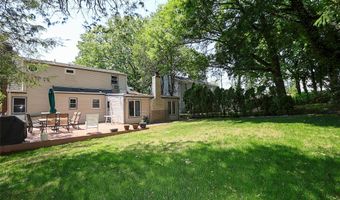 114 Hilldale Rd, Albertson, NY 11507