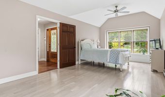 287 S Bear Hill Rd, Chaplin, CT 06235