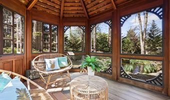 3808 WINTERSET Dr, Annandale, VA 22003