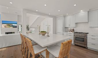 365 Shoemaker Ln, Solana Beach, CA 92075