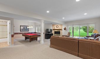 830 Richlyn Dr, Adrian, MI 49221