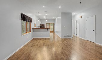1301 NW 5 St, Abilene, KS 67410