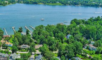 215 WARDOUR Dr, Annapolis, MD 21401