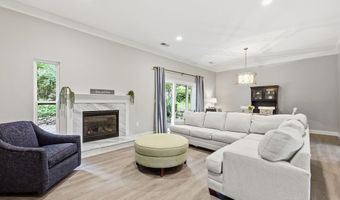 147 Mallard Dr 147, Avon, CT 06001