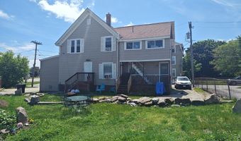 7 Grove St, Auburn, ME 04210